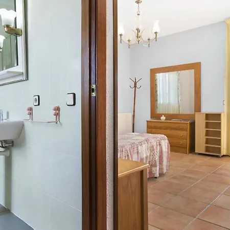 2delpi - * Blanes